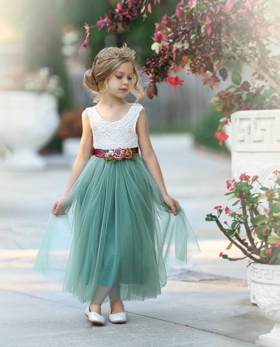 Flower girl dress, Bohemian Flower Girl Dress, rustic flower girl dress, boho flower girl dress, lace flower girl dress, boho wedding dress