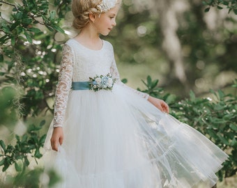 White Long Sleeve tulle and lace flower girl dress, Floral Flower Girl Dress, boho flower girl dress, flower girl dress, Princess Dress