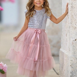 knee length dresses for ladies Flowy Half Sleeves Floral Ruffle Tulle Layered Prom Dresses main image 0