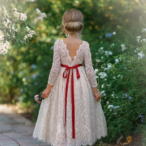 Flower girl dress, Bohemian Flower Girl Dress, rustic flower girl dress, boho flower girl dress, lace flower girl dress, boho wedding dress