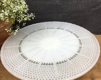 Milk Glass Cake Pedestal Stand Vintage Wedding Cake Plate Cupcake Pedestal Plate Intimate Small Wedding Decor Anchor Hocking