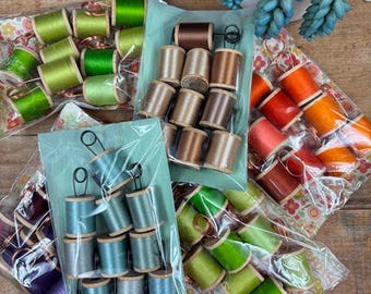 Vintage Wood Spool Table Number Holders: Wedding & Shower Decor, Set of 10