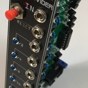 Clock Divider V2 Eurorack Module