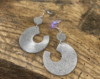 Long resin earrings