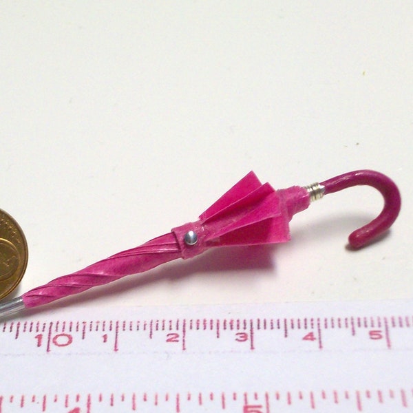 4135# Miniature Umbrella - Doll house miniature scale 1/12