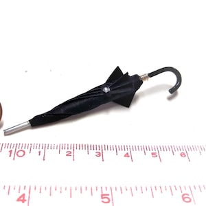4111# Miniatur Stockschirm schwarz - Puppenhaus - M1:12 - Wichtel