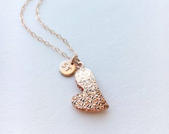 Collar personalizado con corazón en oro rosa, disco con inicial, regalo de San Valentín