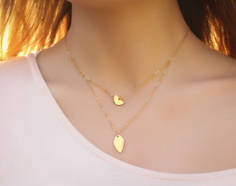Gold layered necklace, Holiday gift, gold leaf necklace, bridesmaid necklace, circle necklace, 14k gold filled, bridal necklace