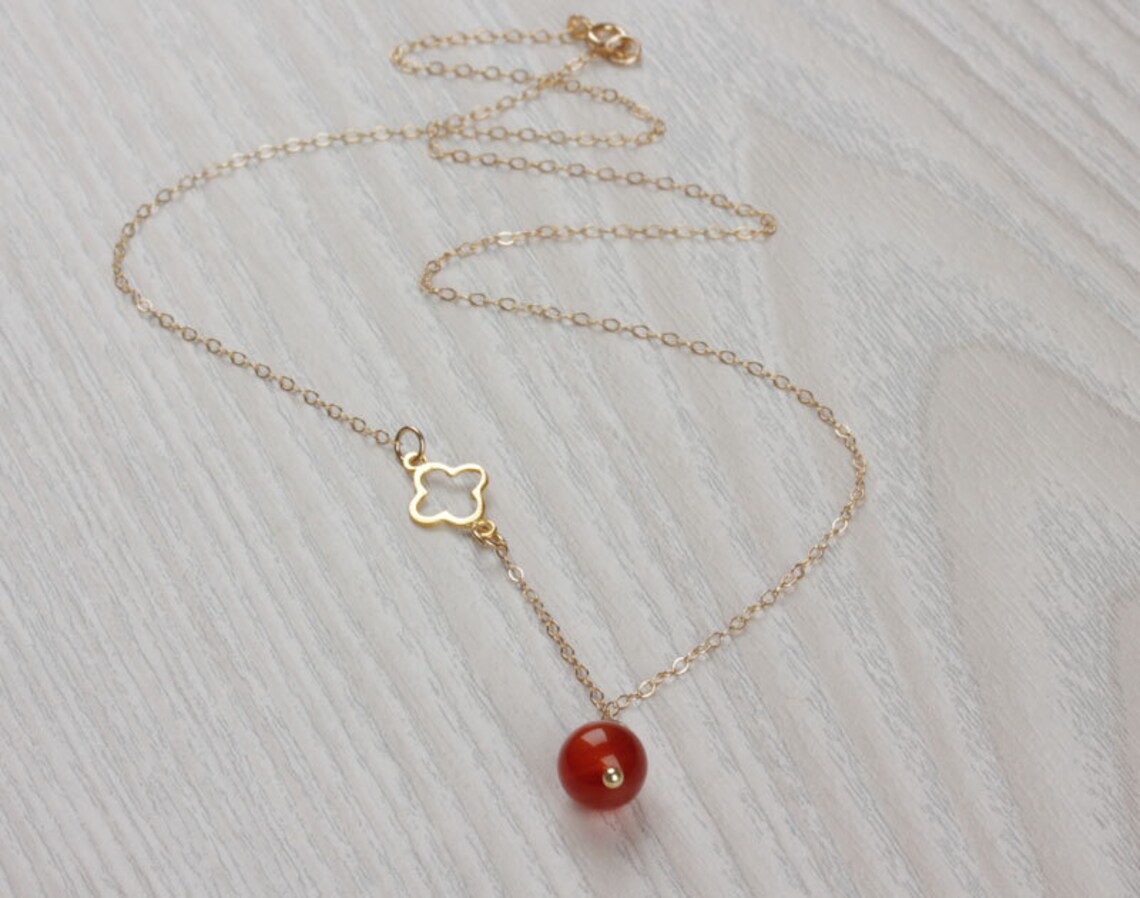 CLOVER GOLD CARNELIAN BRACELET main image 1