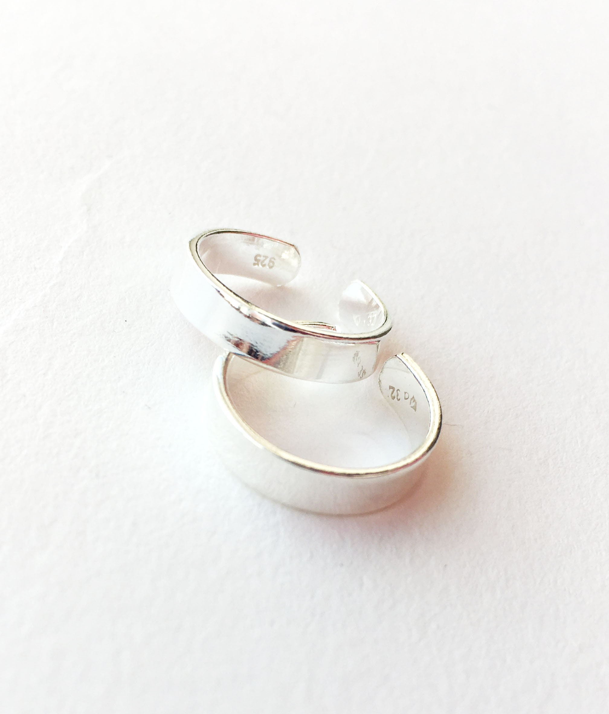 thumbnail image 2 of Super Cute Sterling Silver Adjustable Toe Ring – Eurosilver Entwined Band, Brand New! 2 of 5
