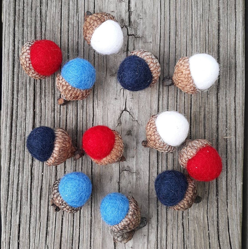 Mini Patriotic Acorns, Set of 12 Wool Felt Bowl Fillers, Red White and Blue image 2