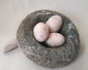 Needle Felted Wool Bird Nest with Three Eggs