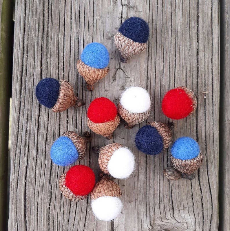 Mini Patriotic Acorns, Set of 12 Wool Felt Bowl Fillers, Red White and Blue image 3