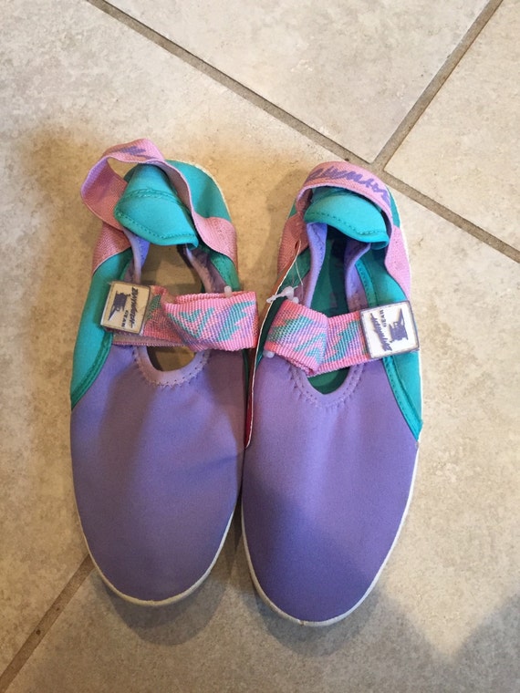 90s water shoes