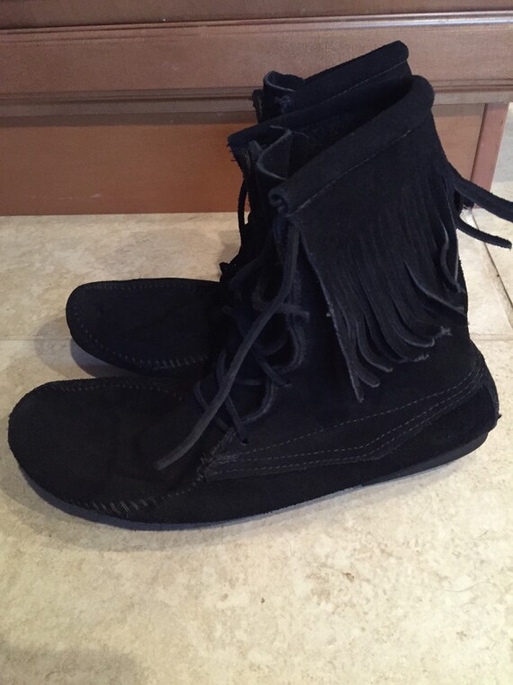 Vintage 80s black suede Minnetonka Lace Up Fringe
