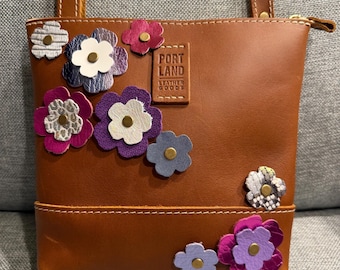 Portland Leather Goods PLG Honey Festival Crossbody Purse with Leather Flower Embellishments Appliqué