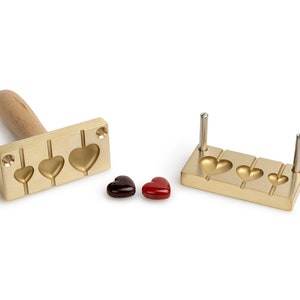 Bead press three 3D hearts, vertical mandrel guide