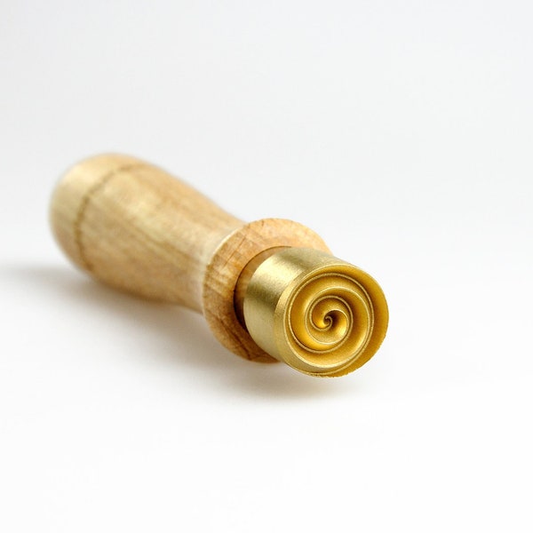 Stamp with spiral, 20mm