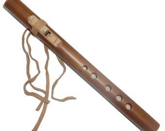 Quenilla Love Quenilla Tuned D en bambou naturel du Pérou - Article fabriqué aux États-Unis - Étui inclus - 30 cm de long