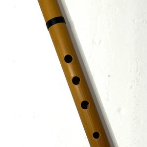 Quenacho Tuned D (RE)  Quenacho Natural Bamboo Case Included Quenacho Handmade in Peru