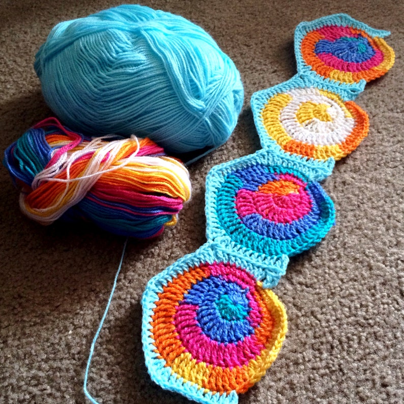 CROCHET PATTERN BLANKET/Offset Circles Blanket/crochet blanket pattern/modern crochet pattern/crochet afghan pattern/geometric crochet gift image 10