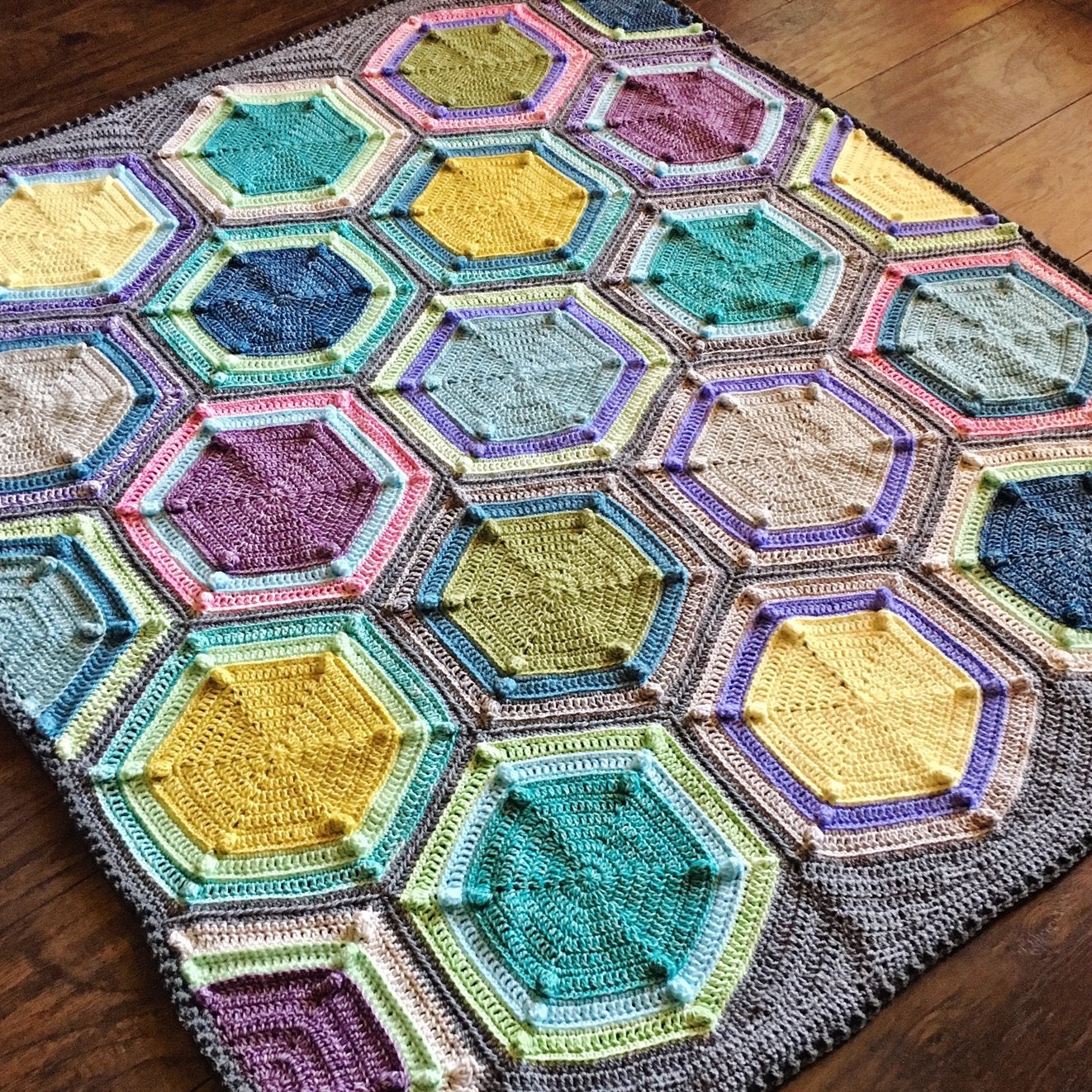 38 Hexagon Blanket Crochet Patterns for Cozy Throws, Baby Blankets, and Retro Home Decor 32 Hexagon Crochet PATTERN/crochet blanket baby gift/crochet