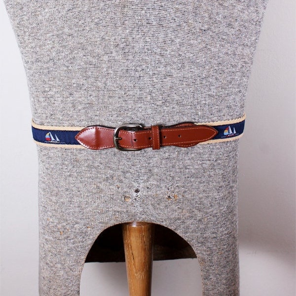 1980s Era Preppy Navy Sailboat Nautical Canvas Leather Brass Mens Belt Size 38 Length 42