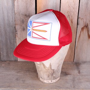 1980&#39;s Era Red Geometric Design Snapback with Pin Trucker Baseball Cap