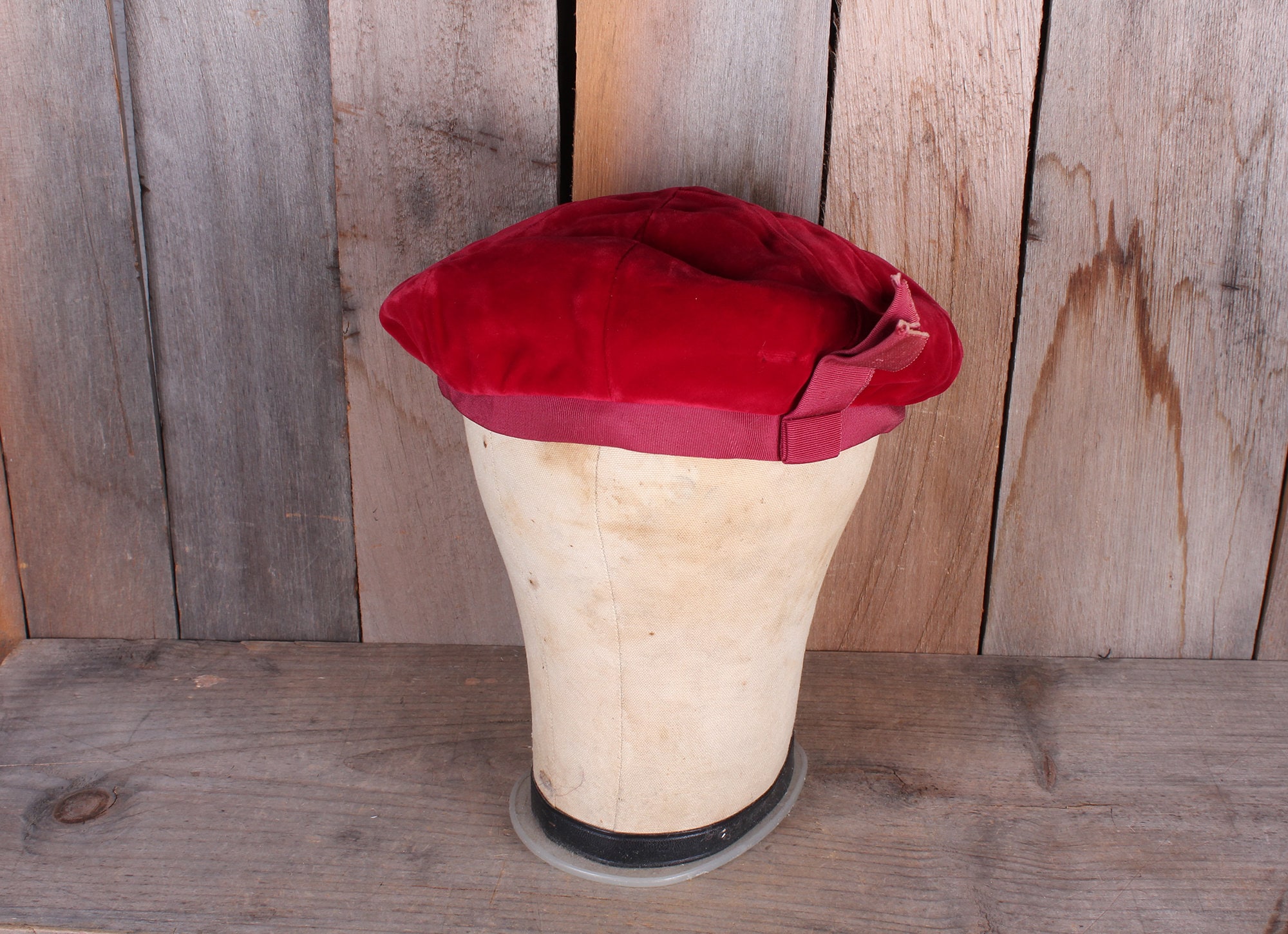Mr John Beret - Etsy display picture 2