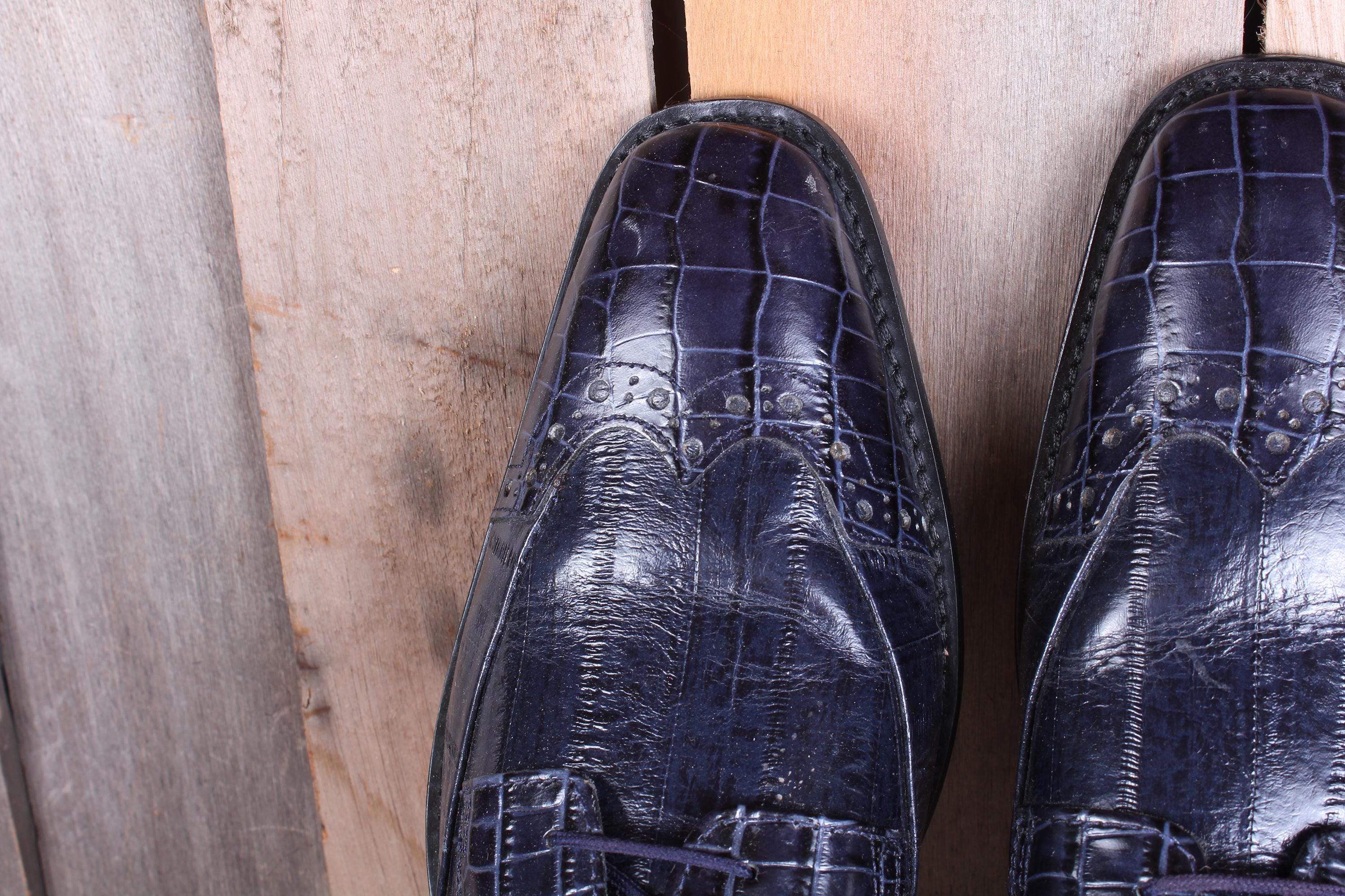 Vintage Stacy Adams Blue Faux Alligator Leather Dress Shoes  display picture 2