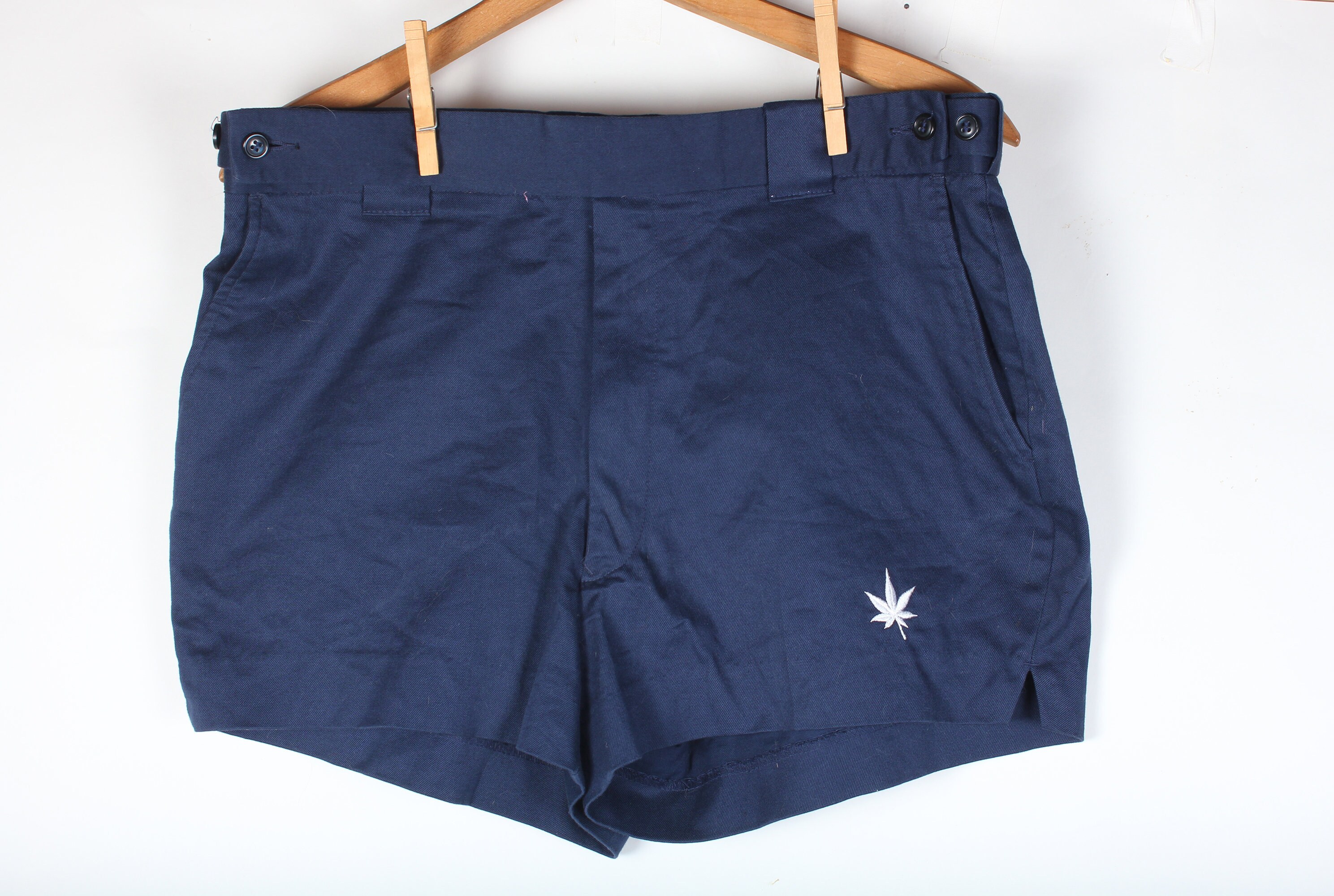 Vintage Boast Brand Men's Navy Shorts Adjustable 34 to 36 inch Waist Preppy Style Summer