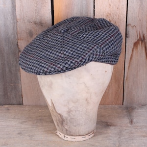 Mens Gray Houndstooth Wool Driver Cap - L'Hiver en Folie - Size S