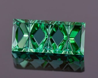 Stunning Green Tourmaline Gemstone from Brazil, 4.28 cts., 15x7 mm., Fantasy Cut Bar Shape