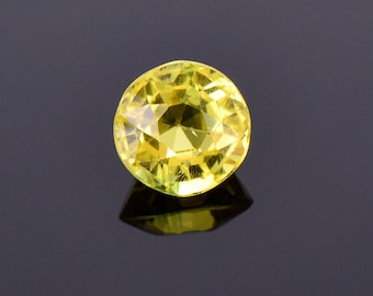 Bright Lemon Yellow Sapphire Gemstone from Sri Lanka, 1.35 cts., 6 mm., Round Shape