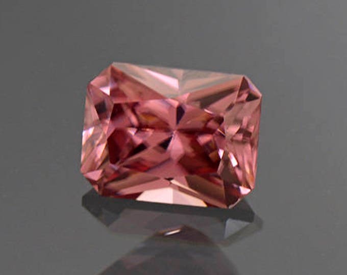 Fantastic Pink Champagne Zircon Gemstone from Tanzania 2.89 cts.