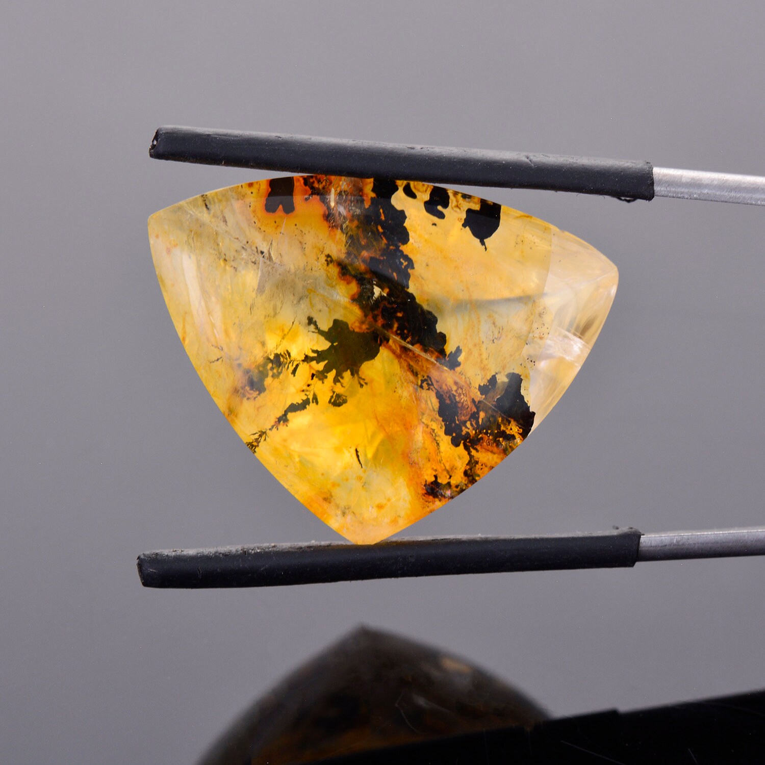 Pretty Picturesque Dendritic Quartz Gemstone from Brazil, 37.74 cts