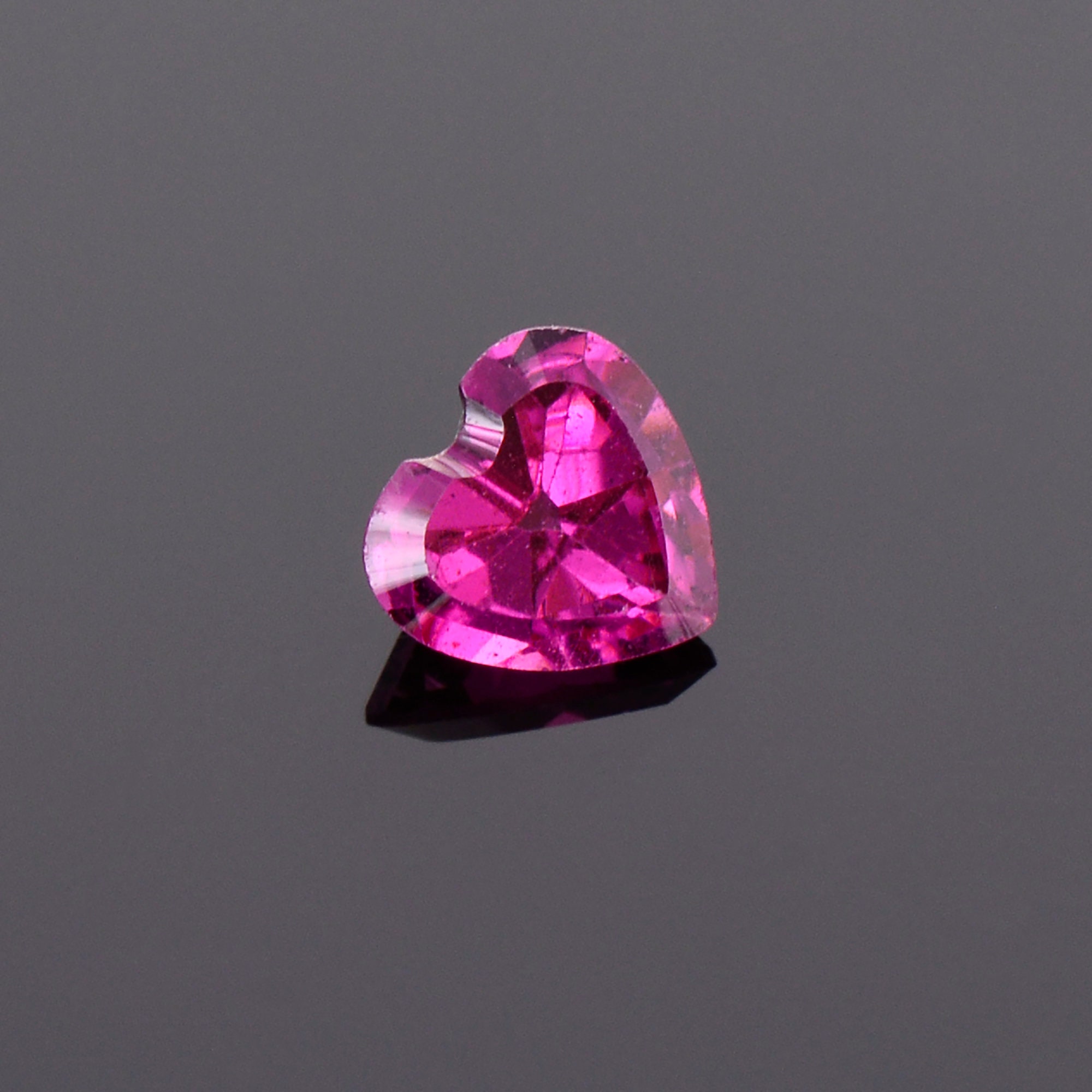 25% OFF SALE! Gorgeous Hot Pink Spinel Gemstone from Tanzania, 0.96 cts ...