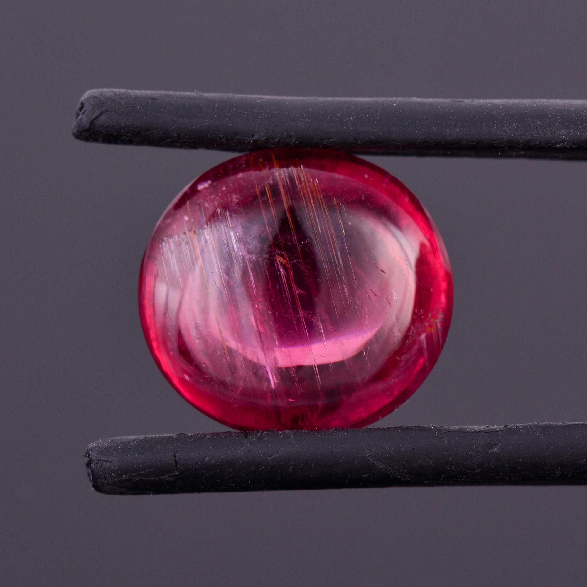 Enchanting Rich Red Rubellite Gemstone from Brazil, 7.38 cts., 12.4x11
