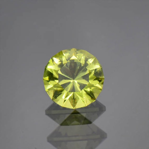 Gorgeous Green Yellow Apatite Gemstone From Tanzania 3.54 Cts
