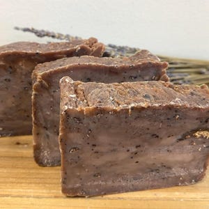 Oatmeal, Goats Milk, Honey and Cocoa Butter is a exfoliating, and nourishing soap that benefits every type of skin.
