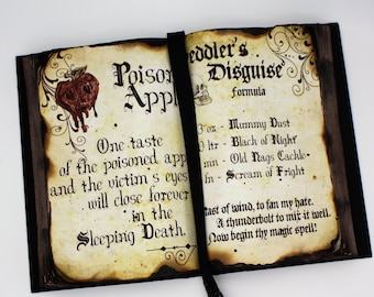 Poison Apple and Peddler&#39;s Disguise