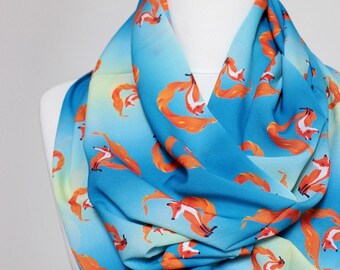 Fox pattern Infinity scarf, Circle Scarf, Loop Scarf, Scarves, Shawls, Spring Fall Winter - Summer fashion Christmas