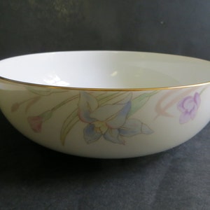 Mikasa Gabriele Vegetable Bowl 8 Inches