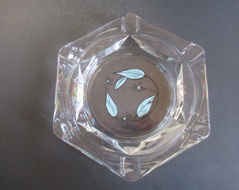 Salem Biscayne  Six Sided Clear Glass Ashtray