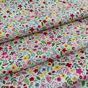 Rose & Hubble Pink Spring Floral  100% Cotton Poplin Fabric, Fat quarter, 1/2m, 1m crafts, CP0872 PINK