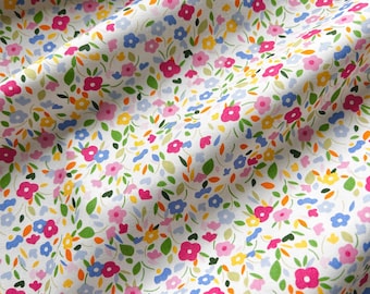 Rose & Hubble Ivory Mixed Floral  100% Cotton Poplin Fabric, Fat quarter, 1/2m, 1m crafts, UK seller (cp0099)