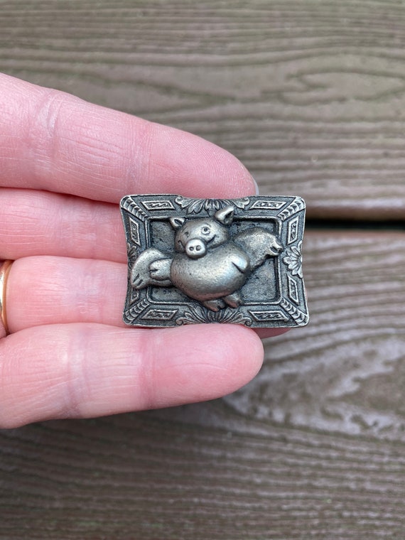 Vintage Jewelry Adorable Pewter When Pigs Fly Pin 