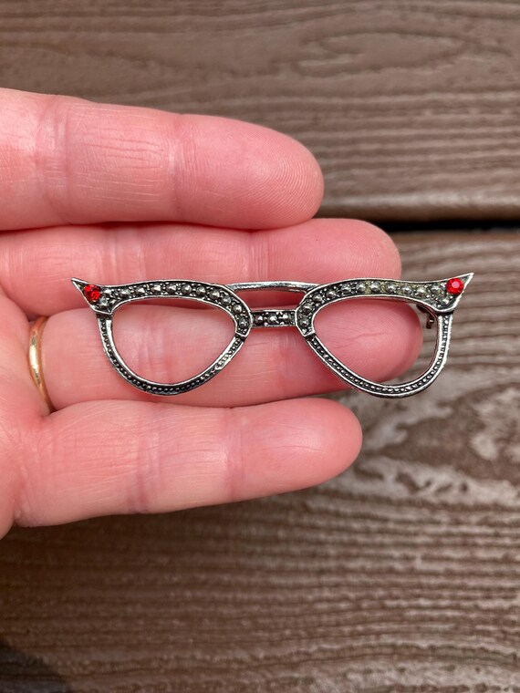 Eyeglass pin jewelry discount