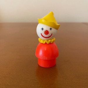 Vintage Fisher-Price Little People Plastic Red Circus Clown with Yellow Pointy Hat