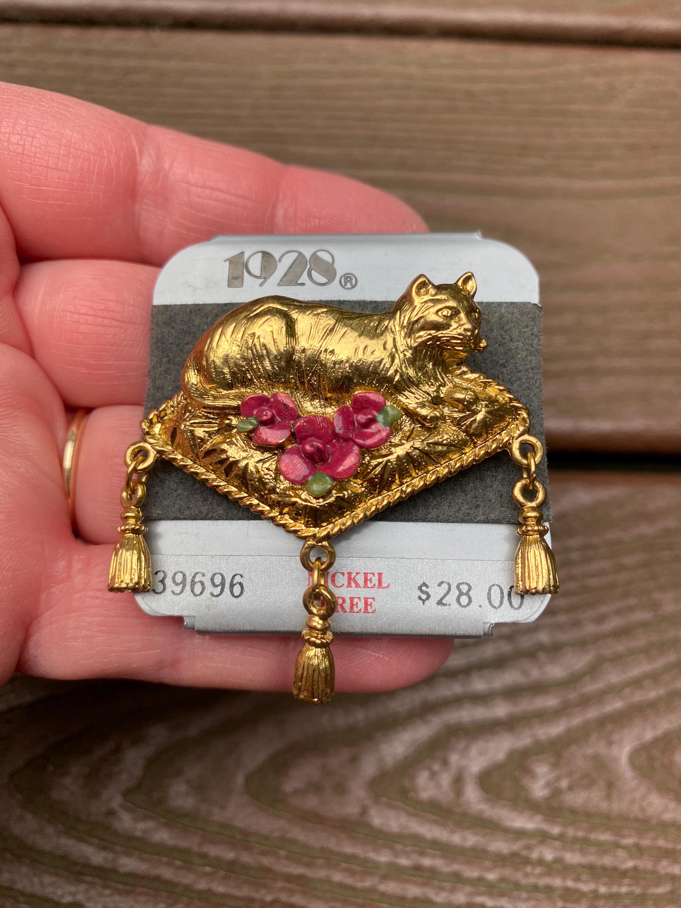 1928 Cat Brooch - Etsy